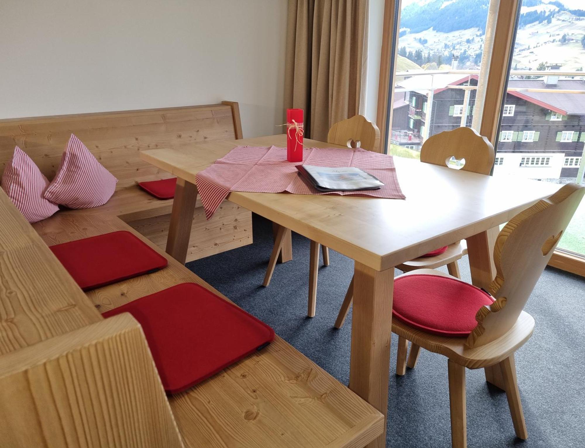 Gaestehaus Alpina Riezlern Oda fotoğraf
